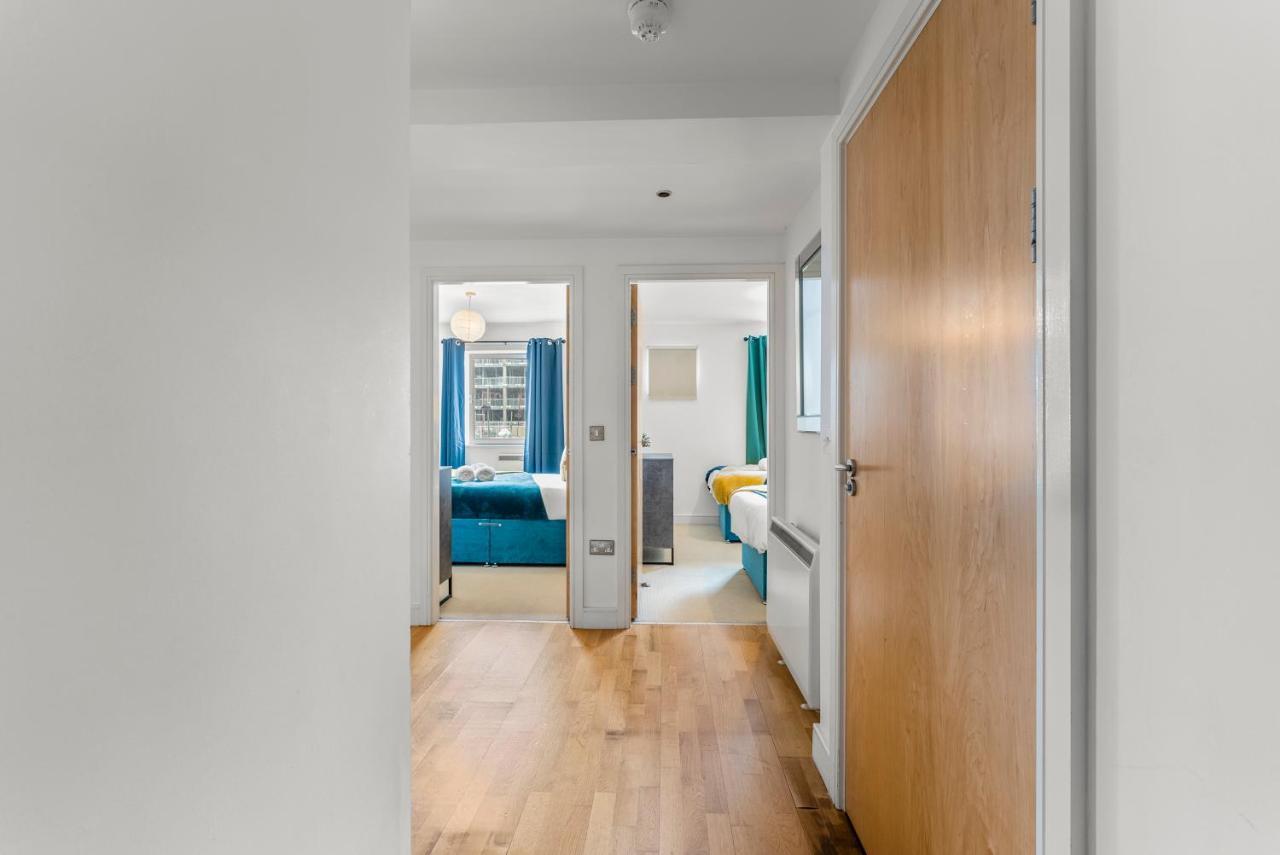 Enchanting Bristol Abode -Sleeps 6 With Balcony! Ngoại thất bức ảnh
